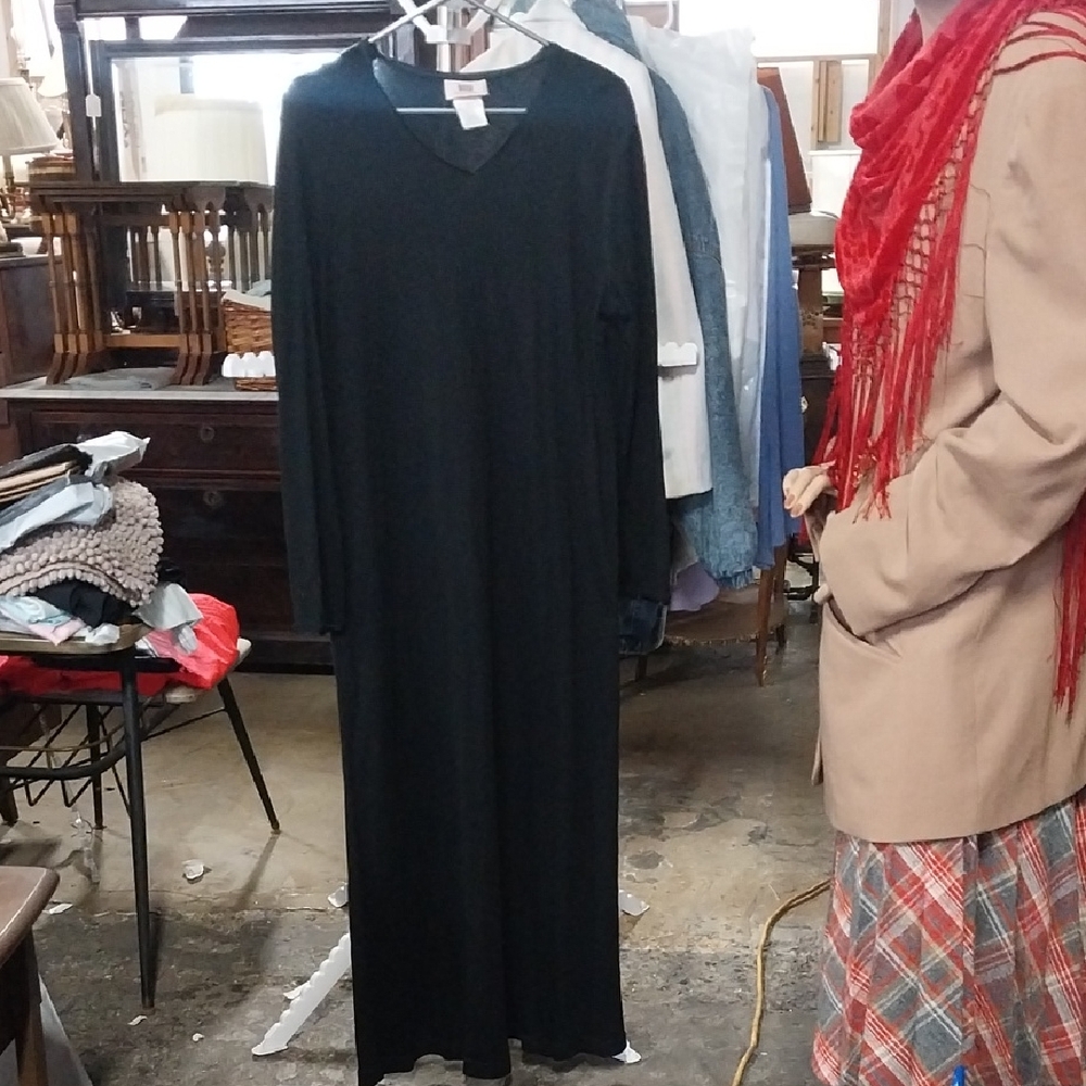 Black Long Sleeve Maxi Dress